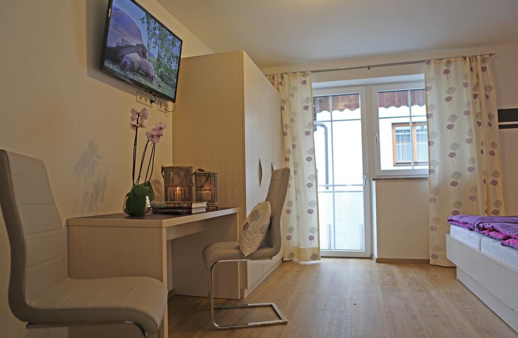 Zeilner Dachstein Apartment Gosau Ruang foto